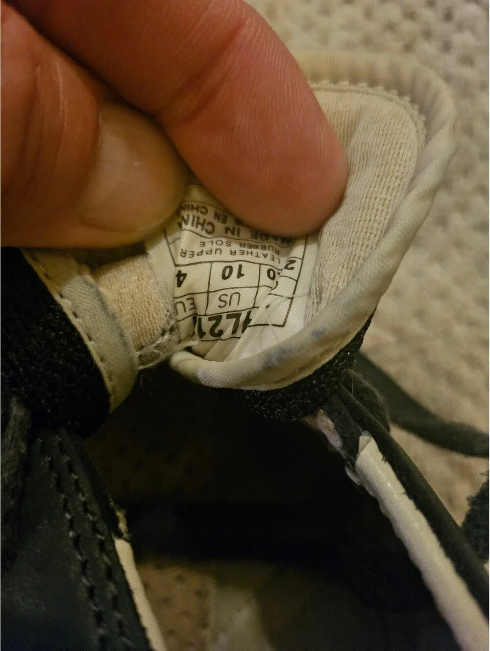 N/A onitsuka tiger